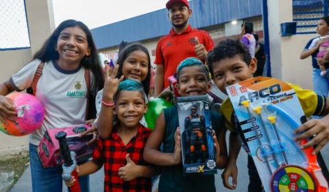 Governo do Amazona leva campanha ‘Doe Brinquedo e Ganhe Sorrisos’ a zona leste de Manaus