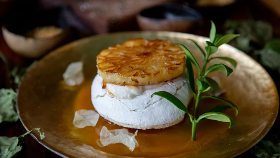 Galeria do Largo promove a exposição ‘Régio Natalino – Mesa Contemporânea’