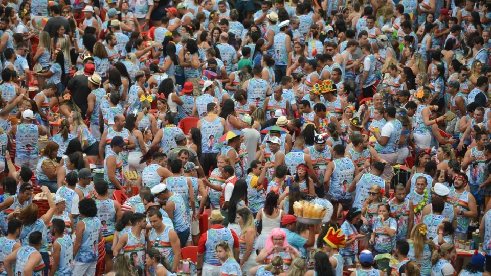 Carnaval na Floresta 2025: Inscrições para edital de apoio a blocos e bandas se encerram nesta quarta-feira