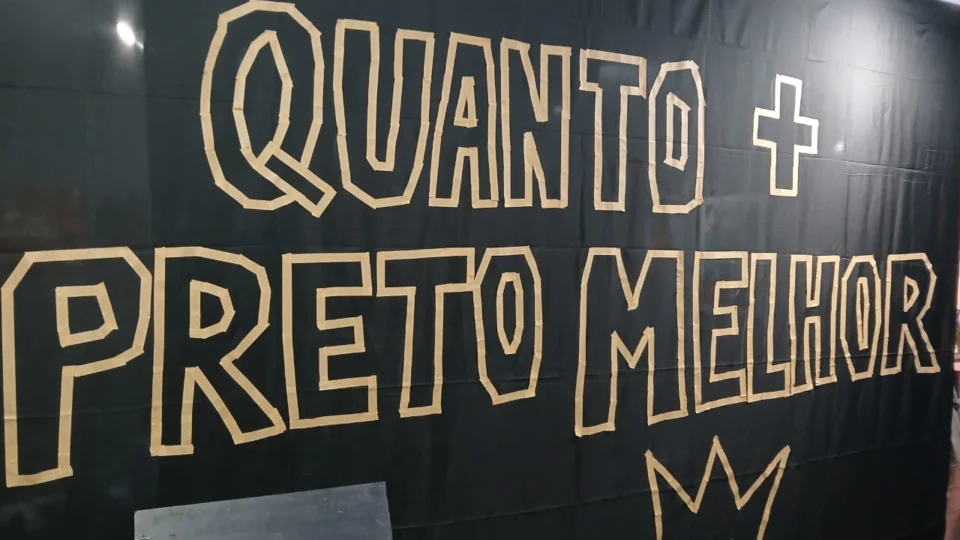 Exposição ‘Quanto + Preto Melhor’ destaca a força da arte negra na Amazônia