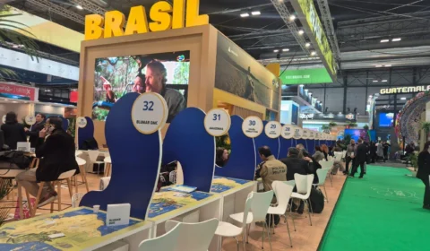 Fitur 2025: Amazonastur apresenta atrativos turísticos para trade europeu
