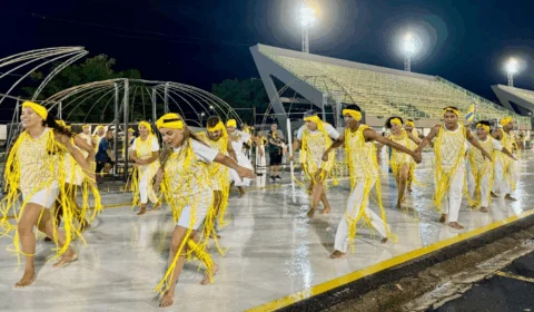 Escolas dos grupos de acesso A e B abrem os agitos carnavalescos com ensaios no Sambódromo