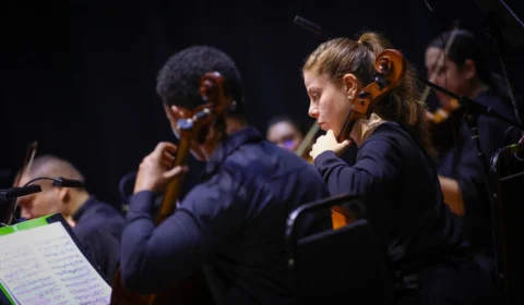 Teatro Amazonas recebe concerto especial com obras de Puccini, Tchaikovsky e Barber