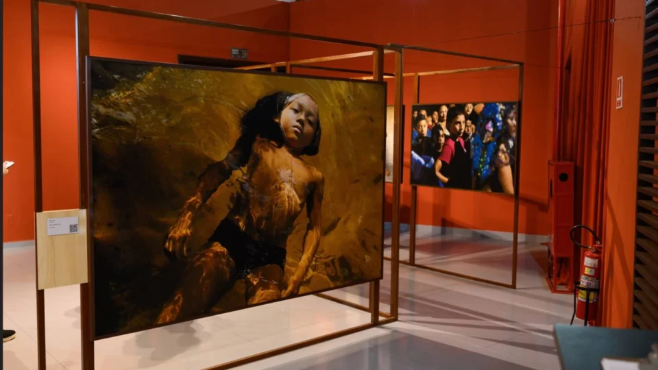 Bienal das Amazônias chega a Manaus com mostra que une arte contemporânea e saberes indígenas