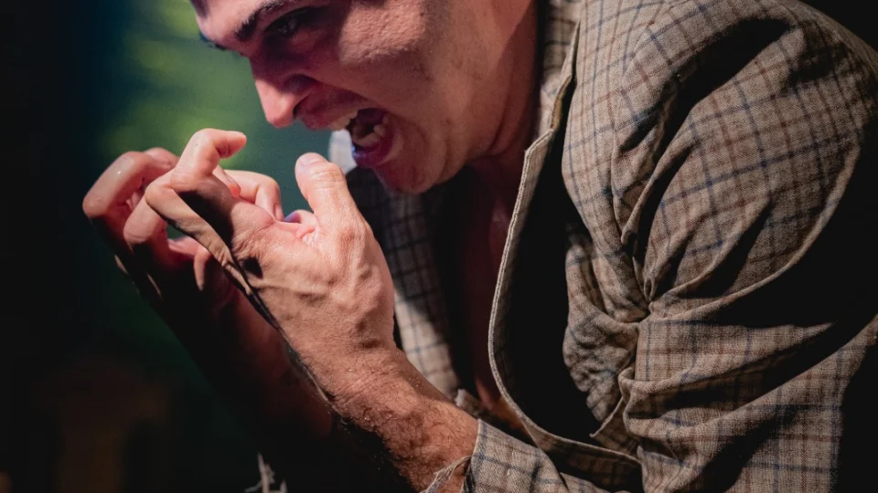 Companhia Soufflé de Bodó lança Programa 2025 com peça impactante e livro que explora dramas familiares na Amazônia