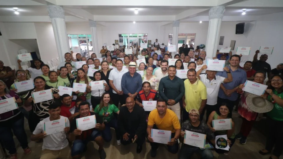 Governo do Amazonas impulsiona turismo sustentável em Borba com plataforma digital e capacitação