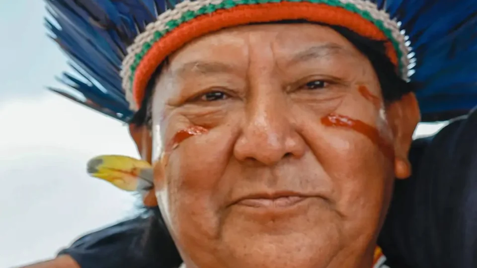Davi Kopenawa participa de evento inédito na UFAM que valoriza saberes Yanomami