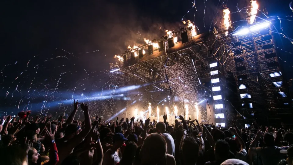 Fim de semana em Manaus tem sertanejo, toadas, samba, reggae e homenagens às mães