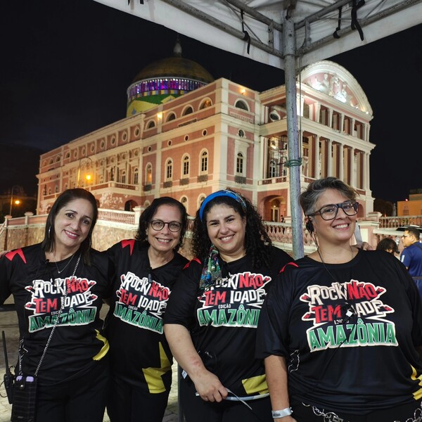 “Rock Não Tem Idade” lota Largo de São Sebastião e celebrando o rock amazonense