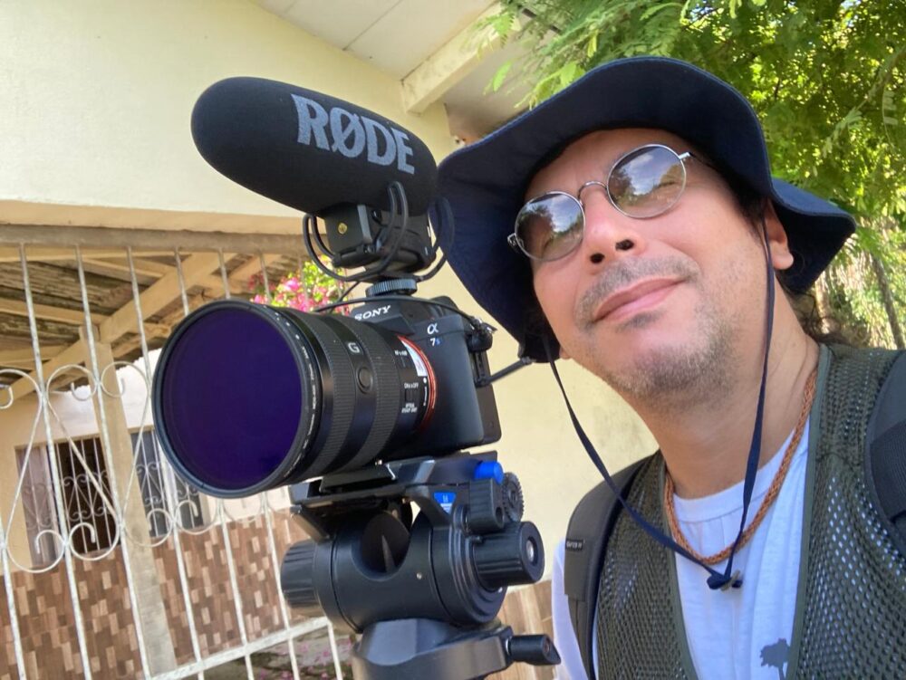 Oficina gratuita ensina fundamentos de filmagem com profissional experiente em Manaus