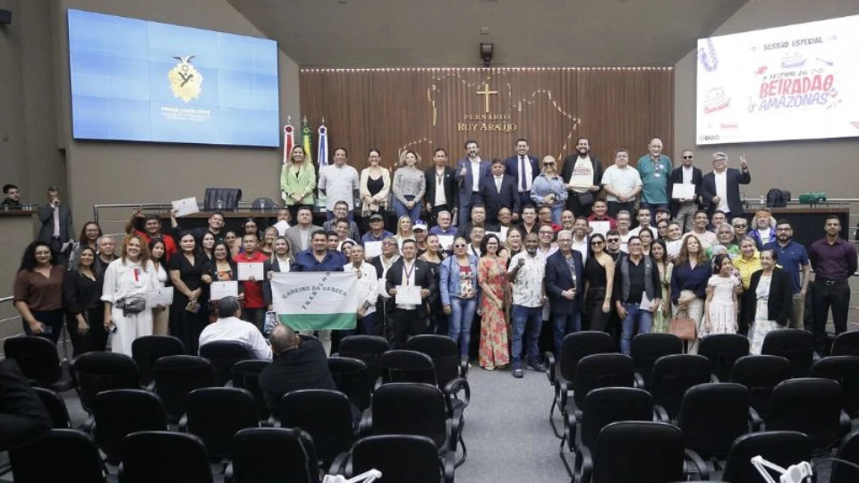 Assembleia Legislativa do Amazonas presta homenagem ao movimento Beiradão”