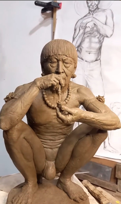 Patrick Colares: o escultor parintinense que transforma o cotidiano amazônico em arte