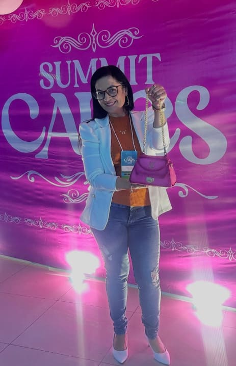 Parece picanha, mas é bolo: a confeiteira que encanta com doces realistas