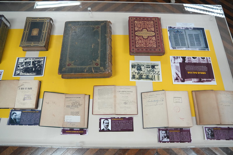 Biblioteca Pública do Amazonas relembra 80 Anos do Incêndio de 1945 com Exposição Histórica