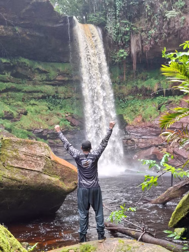 Nova cachoeira é descorberta em Presidente Figueiredo no Amazonas. 
