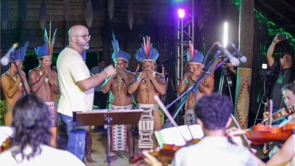 “Orquestra na Floresta” leva encanto e mistura inédita entre música clássica e tradição indígena
