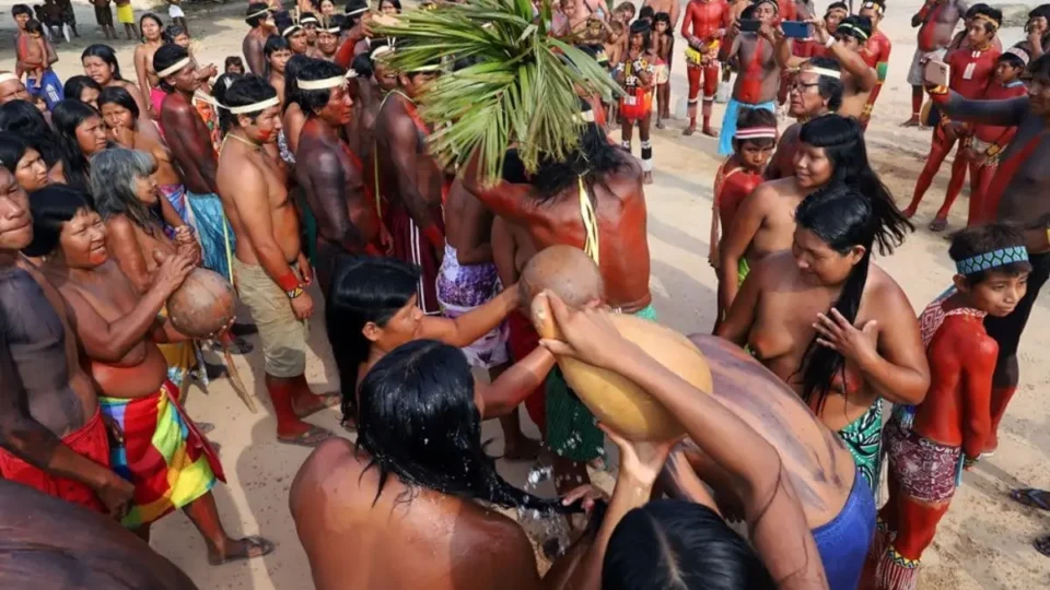 Exposição fotográfica revela rituais de batismo indígena no Tocantins
