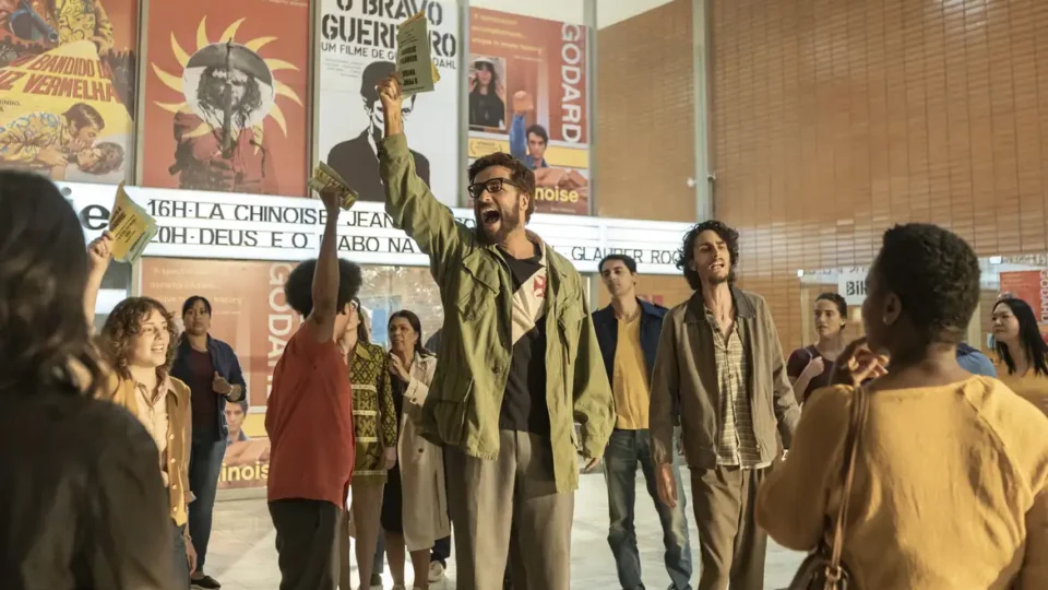 “Honestino” do cineasta amazonense Aurélio Michiles emociona plateia no Rio.