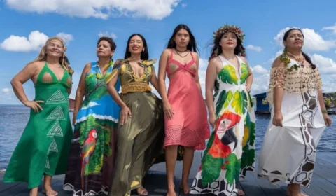 Artistas indígenas do Amazonas levam cultura e moda amazônica ao Museu do Louvre