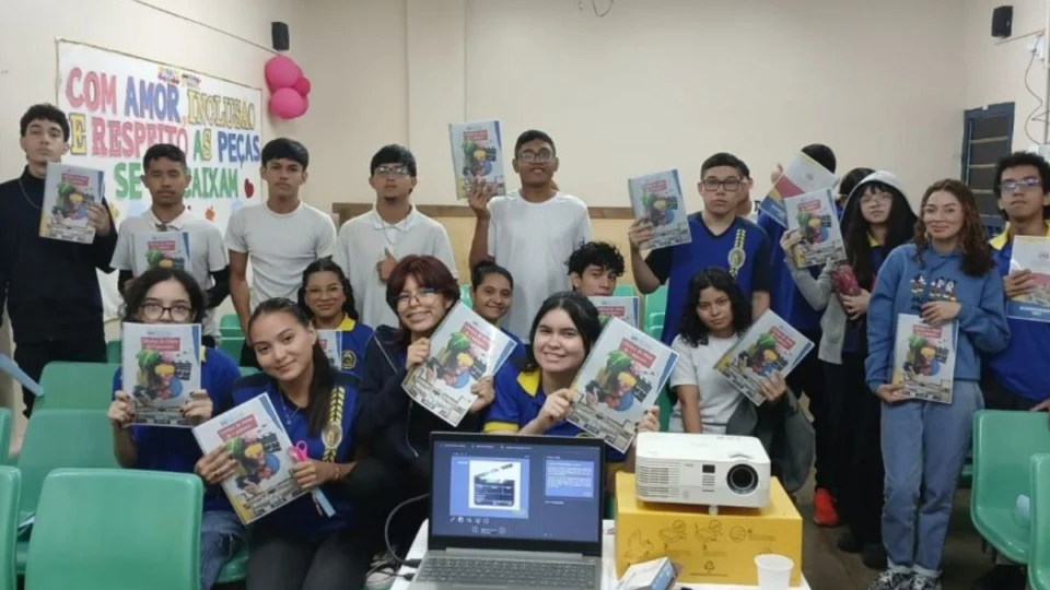Estudantes aprendem a fazer curtas na “Oficina de Filme de 1 Minuto” em Manaus