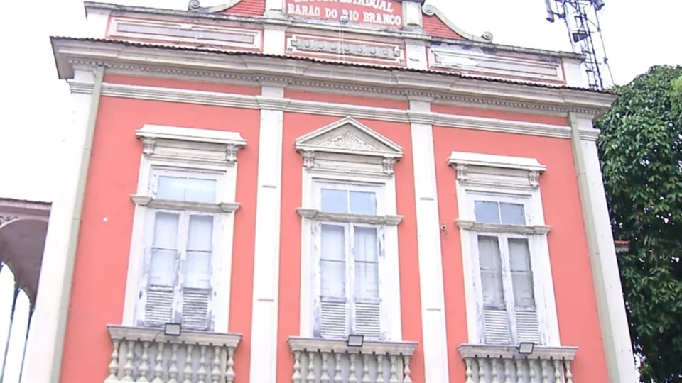 Escola Barão de Rio Branco celebra 100 anos de excelência na educação em Manaus