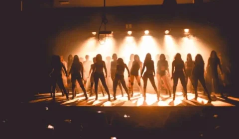 Espetáculo “Deliér” transforma o Teatro La Salle em palco de empoderamento feminino