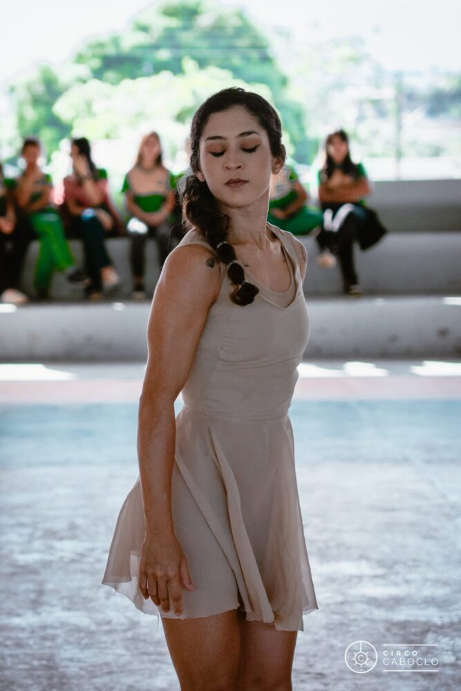 Circo Caboclo leva acrobacia e arte circense para escolas e espaços públicos da região Norte