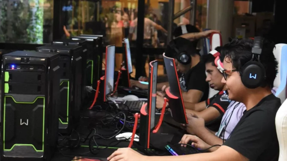 Fim de Semana em Manaus: tecnologia, cultura, música, teatro e ação solidária