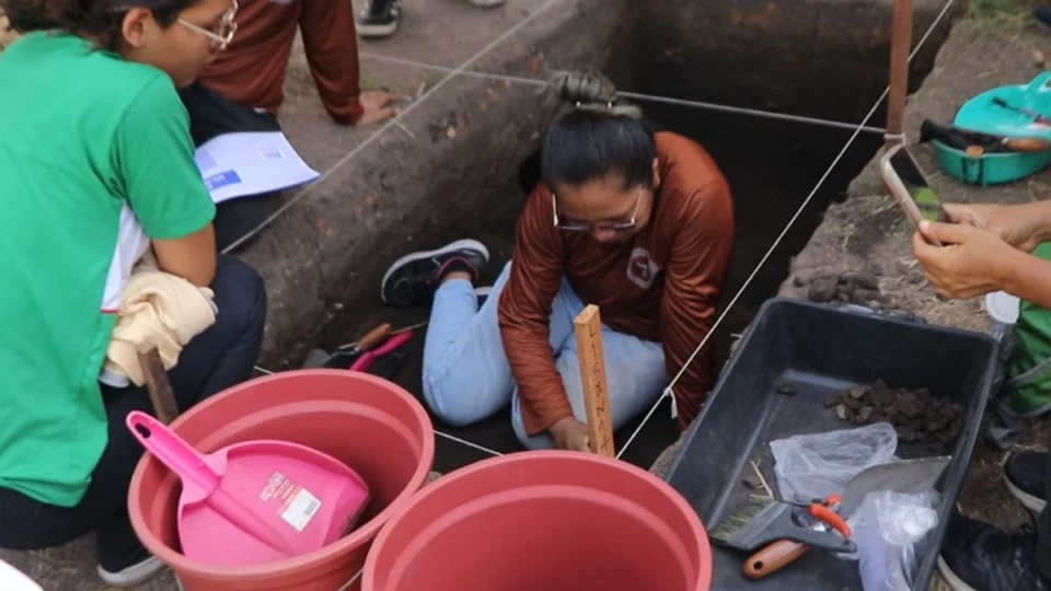 Escavações em Parintins revelam vestígios de sociedade milenar anterior à colonização