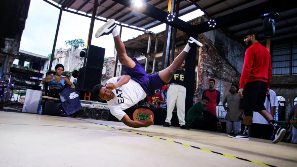 Festival Batalha da Hora transforma o Coroado em vitrine do hip hop e celebra 15ª edição em Manaus
