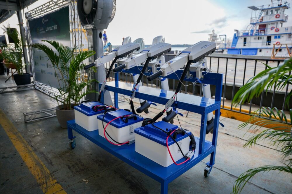 Amazonas: motores elétricos chegam para transformar vidas de ribeirinhos no Careiro