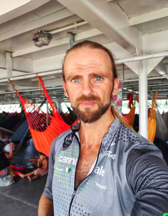 Ciclista atravessa o Brasil em jornada que começou na pandemia e já dura quase cinco anos