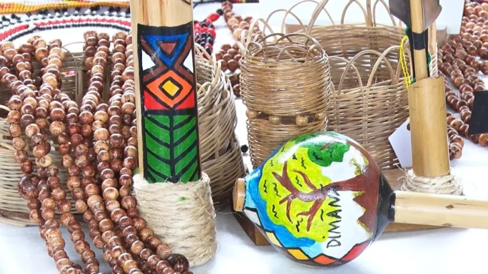 Encontro de Negócios conecta artesãos do Acre e compradores nacionais e fortalece mercado do artesanato
