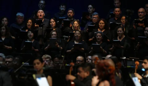 Oratório de Natal marca o encerramento de “O Mundo Encantado do Natal” no Teatro Amazonas