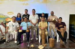 “Sons da Floresta” leva oficina gratuita de bio-instrumentos e música sustentável a Manaus