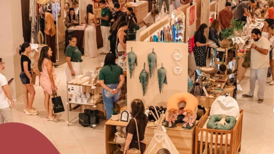 Feira D reúne mais de 40 criativos em Manaus e estreia exposição de móveis amazônicos