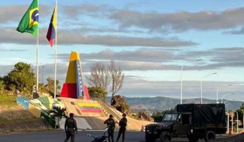Fronteira do Brasil com a Venezuela é fechada após ataque dos EUA e captura de Nicolás Maduro