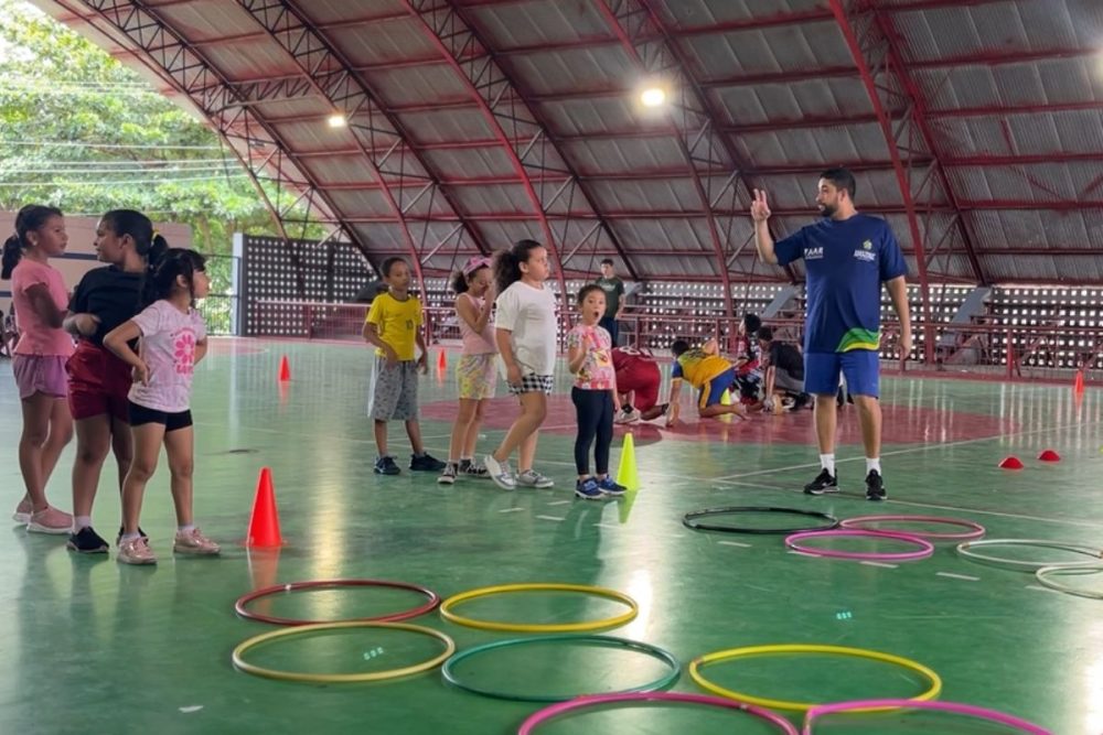 Colônia de Férias oferece lazer, socialização e menos telas para crianças em Manaus