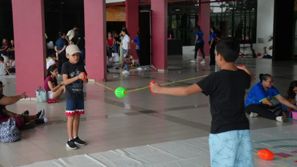 Brincadeiras e aprendizado marcam o Festival de Férias no Centro Cultural dos Povos da Amazônia