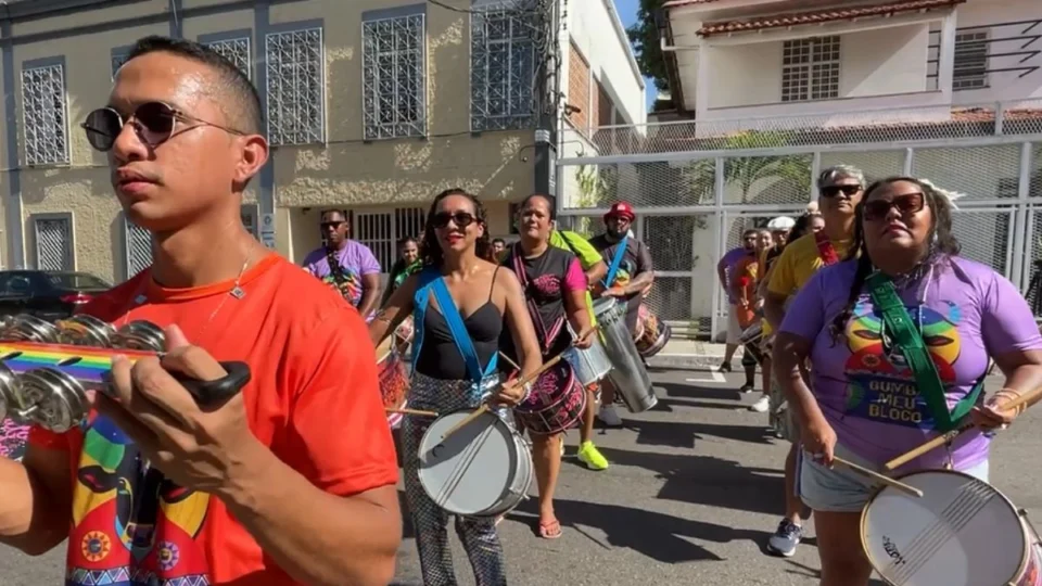 Bumbá Meu Bloco: Ritmos que Quebram Tabus e Invadem as Ruas de Manaus