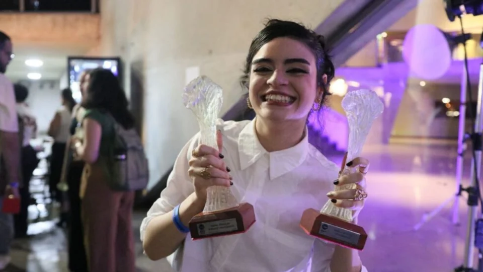 Atriz Sophia Januário vive virada na carreira com websérie gravada em Manaus