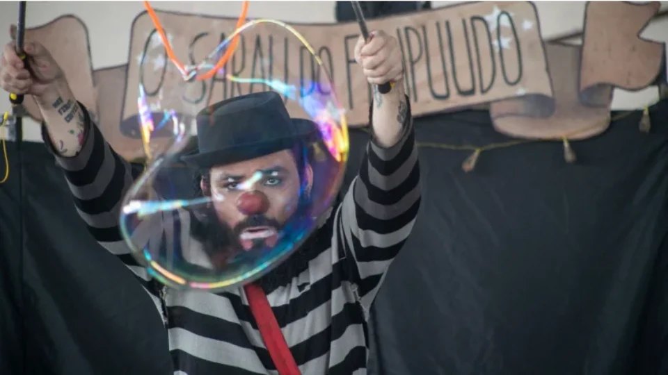 Sarau do Feupuudo comemora 5 anos com apresentação no Teatro Amazonas