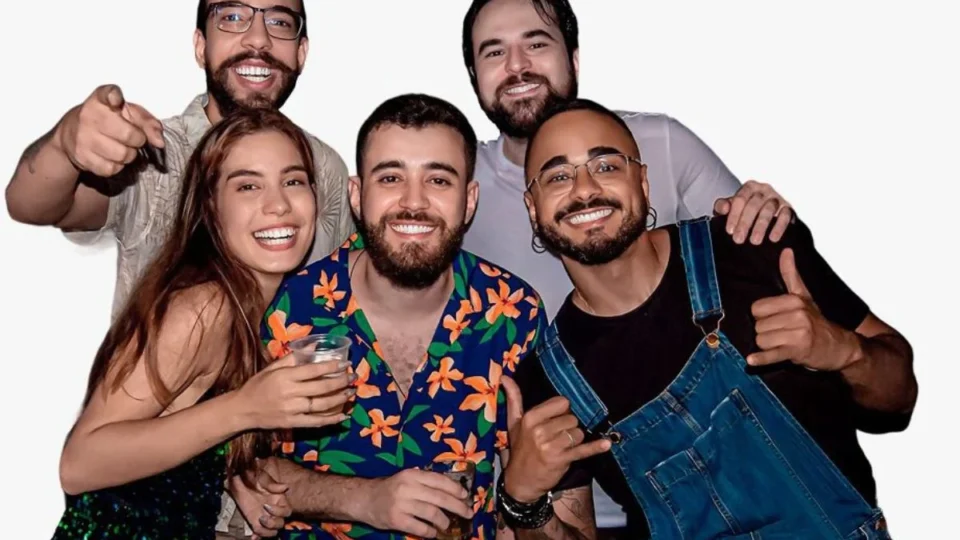 “Bloco Sambarilove” estreia em Manaus com samba, axé e DJs de música eletrônica