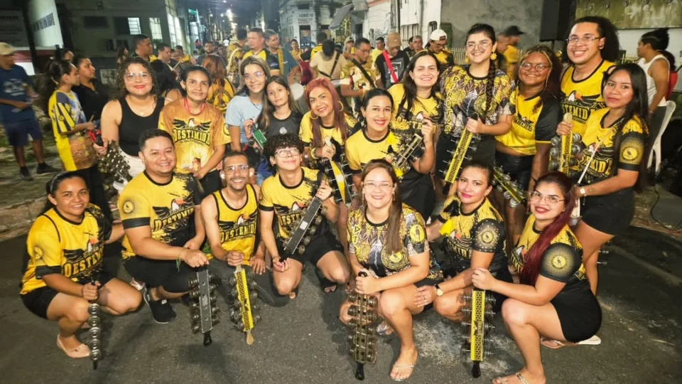 Escola de Samba ‘Sem Compromisso’ intensifica ensaios e reforça tradição no Carnaval de Manaus