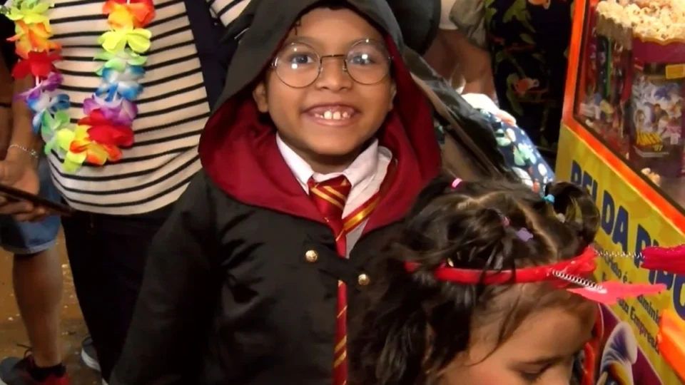 Bailinho na Estação das Docas reúne famílias e reforça segurança no Carnaval infantil