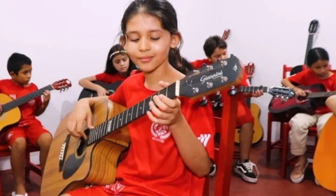 Universidade do Folclore atende mais de 100 crianças e reforça tradição do Boi Garantido