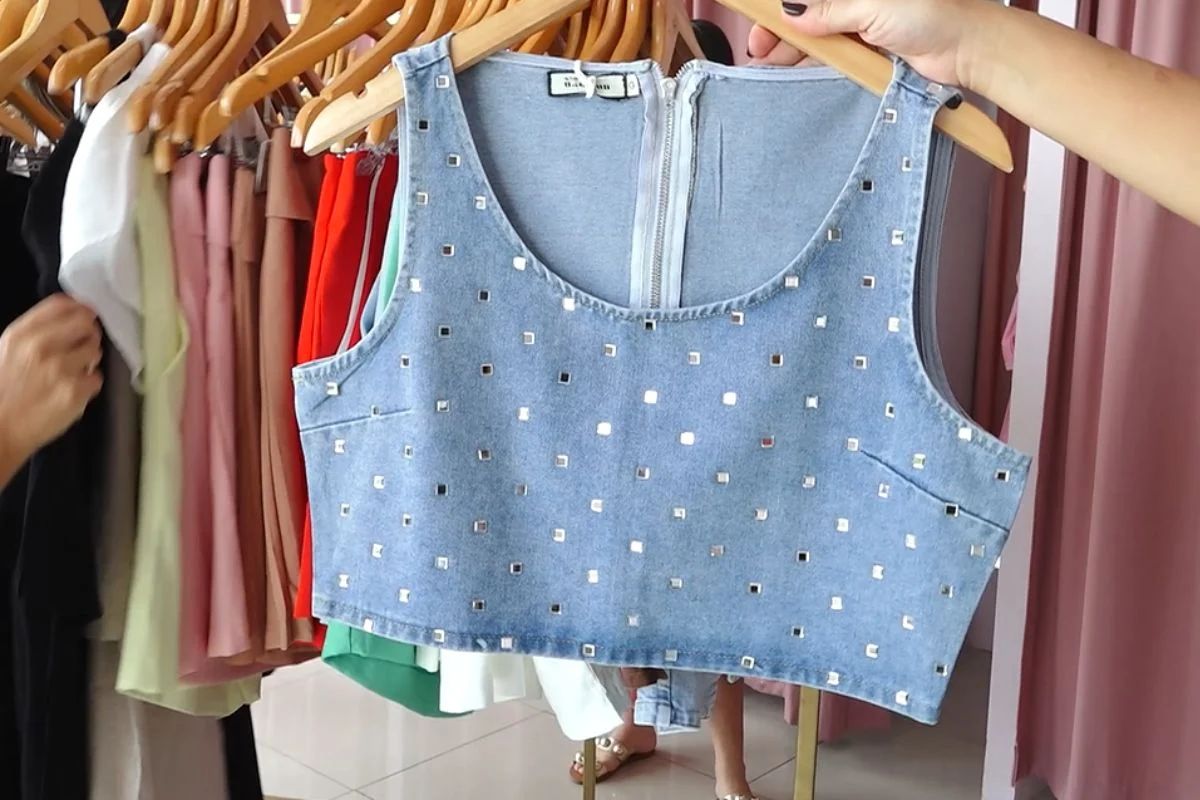 Carnaval 2026 impulsiona moda com brilho, conforto e foco no reaproveitamento