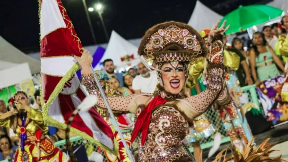 Grande Família é campeã do Carnaval 2026 com desfile inspirado no São João