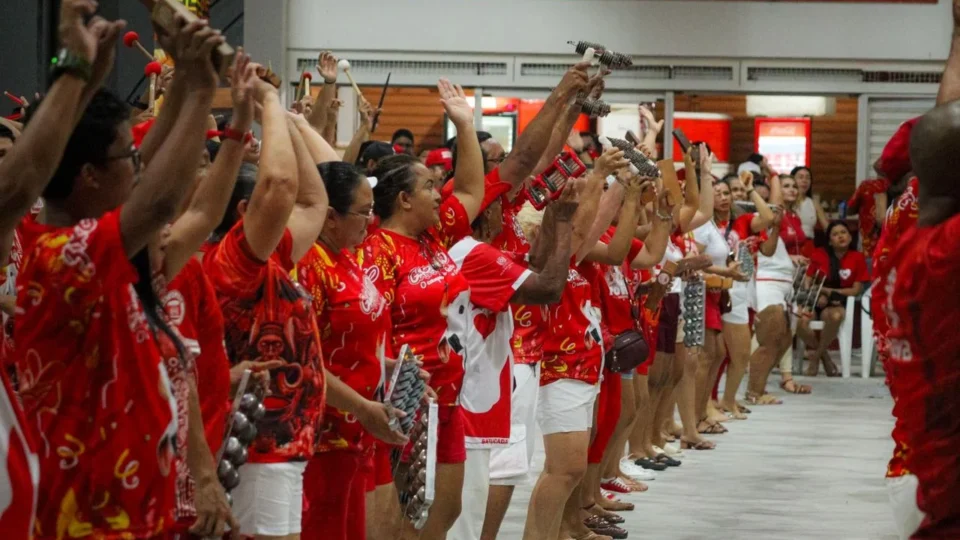 Batucada do Boi Garantido inicia ensaios para o Festival de Parintins 2026