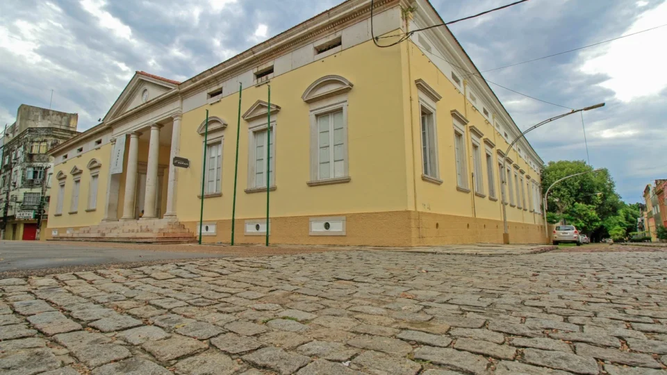 Exposição “Aurum Amazônico”, de Rejane Melo, abre no Museu da Cidade de Manaus